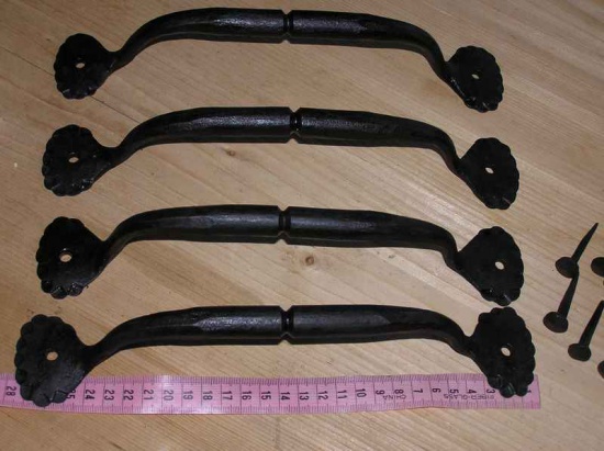 Kowalstwo Uchwyty meblowe- Haczyki do wieszaka rękodzieło usługi 